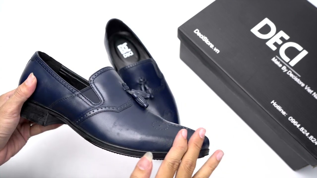 DECI NAVY TASSEL LOAFER 01